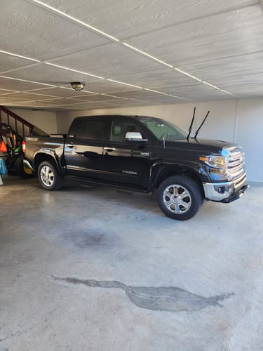 Customer photo review of Toyota Tundra 1999 - 2021 SD Kit