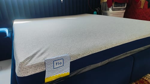 Customer photo review of Flo Anti-Gravity™ Latex Mattress