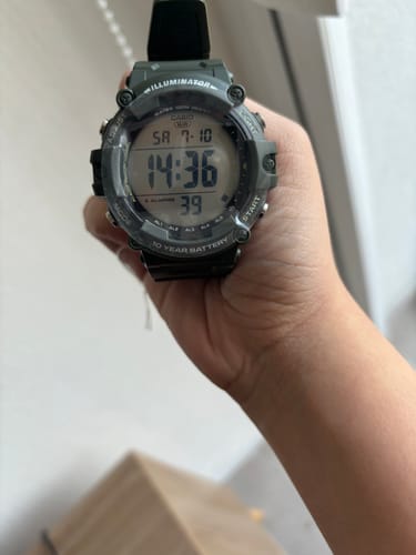 Reseña con foto de un cliente sobre Reloj Casio Vintage AE-1500WHX-3AVDF Verde