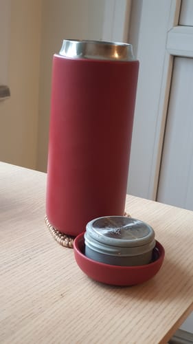 Customer photo review of Fellow Carter Move Mug Kırmızı 16 oz
