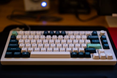 Customer photo review of Keychron Q1 HE Hall Effect Mechanical Keyboard (Shell White)