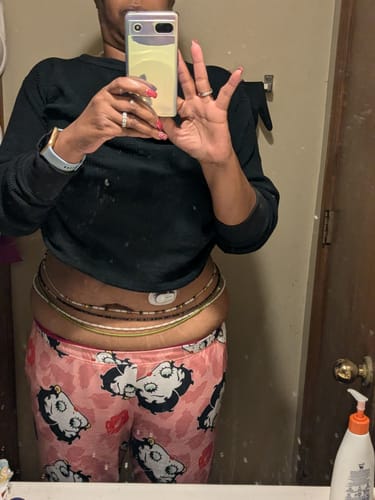 Customer photo review of Clear Glow in the Dark Waist Beads