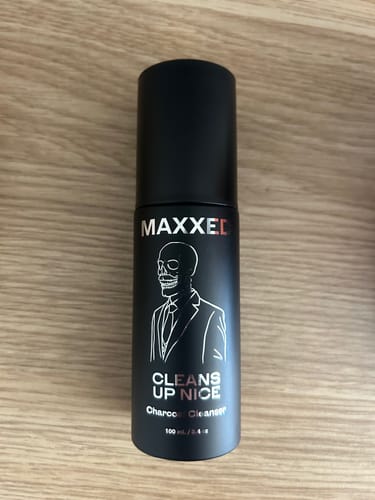 Customer photo review of Natural Charcoal Facial Cleanser "Cleans Up Nice"