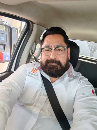 Customer photo review of 3 Aceites + 1 Shampoo Para Barba · Paquete 4 Piezas