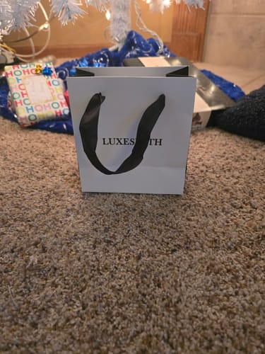Customer photo review of Premium Luxesmith Gift Bag