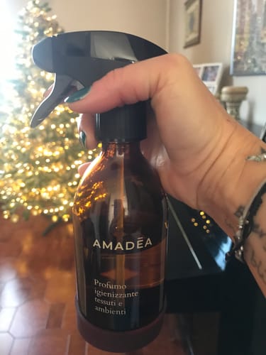Customer photo review of Profumo igienizzante tessuti e ambienti 300ml