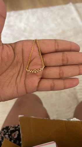 Customer photo review of Stay Golden Necklace