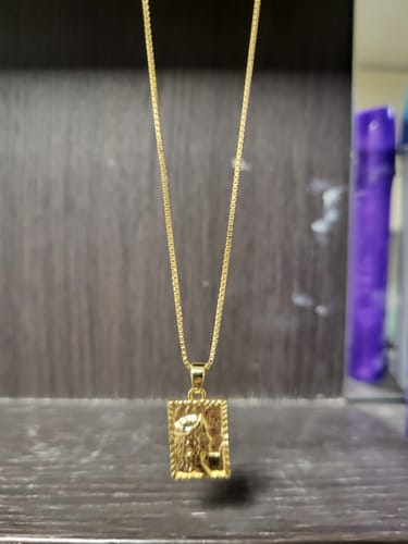 Customer photo review of Strong Necklace