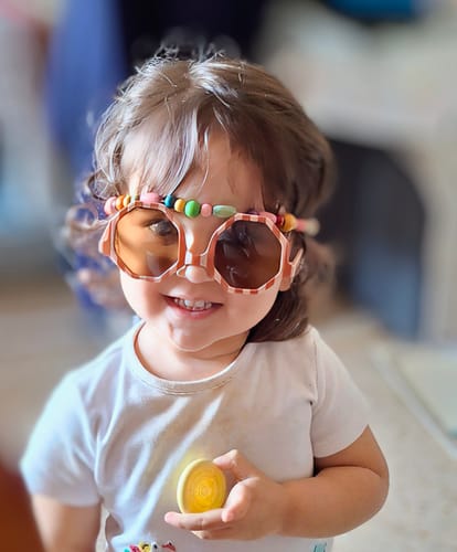 Customer photo review of Gafas de sol Infantil Hexagon Polarized Sostenibles Nenina & Co