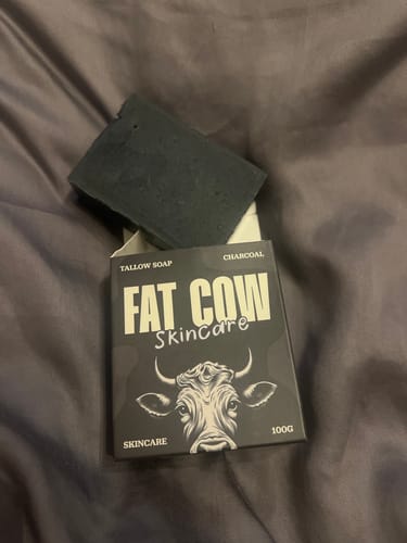 Customer photo review of Tallow & Charcoal Cleansing Soap