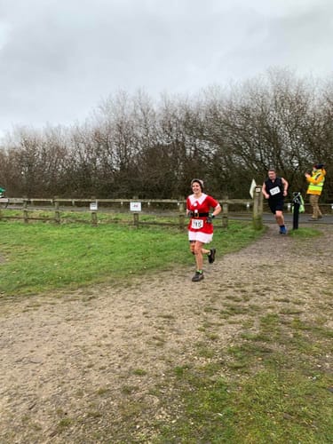 Sharon J. review of Knee Compression Support Sleeve For Arthritic Relief & Pain Recovery image 1 out of 2