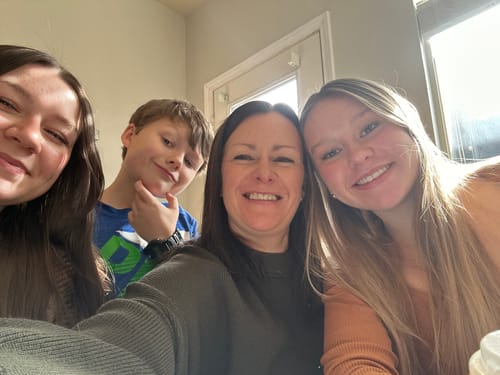 Customer photo review of (Almost Out of Stock) Hair Styling Powder