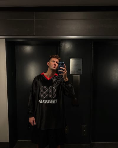 Customer photo review of Mens Digital Print Reflective Long Sleeve T-Shirt SKUK79407