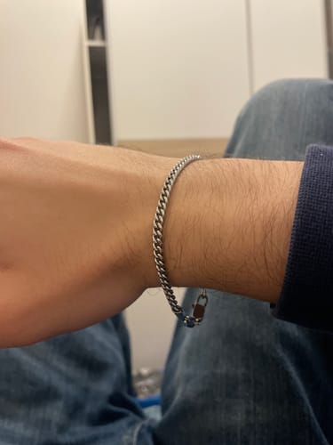 Customer photo review of Panzerarmband Cuban Link 4mm