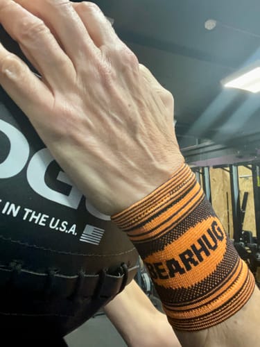 Jane R. review of Wrist Compression Support Sleeve For Arthritic & Sports Pain Relief image 1 out of 3