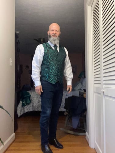 Customer photo review of Men's Black Green Silk Tie Waistcoat Vest Hanky Cufflinks Set