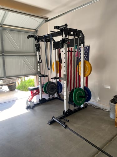 Customer photo review of MAJOR FITNESS All-In-One Home Gym Power Rack Package F22
