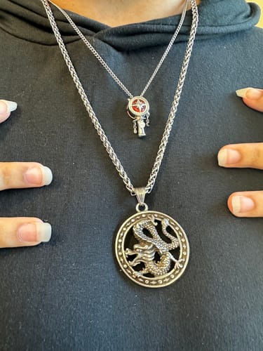Customer photo review of Nachimbong Necklace