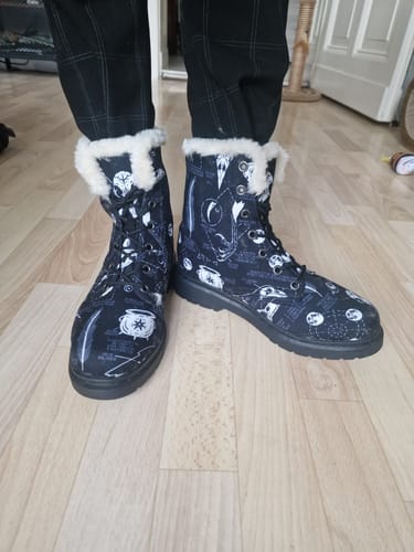 Customer photo review of Raven Study Winter Boots - Warm Micro-Suede Doc-Style Boots Lined with Vegan Wool