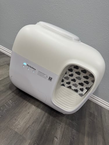 Customer photo review of Self-Cleaning Litter Box