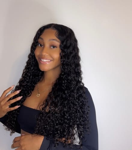Customer photo review of Wavymy M-Cap 9x6 Lace Water Wave Wear & Go Pre-bleached Wig 180% Density