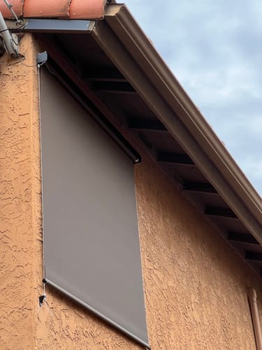 Customer photo review of SmartWings Motorized Outdoor Shades 1%/3%/5% Openness
