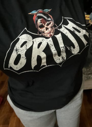 Customer photo review of Bruja Vintage Bat T-Shirt