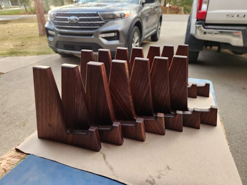 Customer photo review of 7.4x6.5 Cutting Board Stand Acrylic Router Template - Style 1