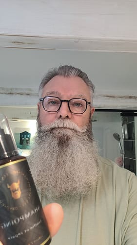 Customer photo review of Shampoing Densifiant Barbe | Nettoyage Doux et Hydratant