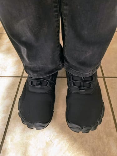 Customer photo review of Caspar Pro - Non-slip & Water-Resistant Barefoot Shoes (Unisex) (BOGO)