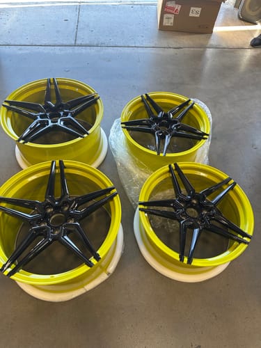 Customer photo review of CUSTOM 1 PIECE FORGED WHEELS: RV-MR02