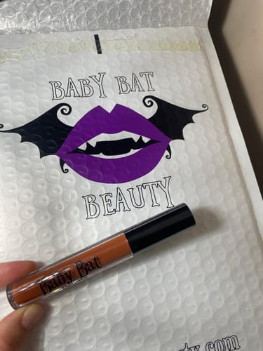 Customer photo review of Bonfire Babe - Matte Liquid Lipstick