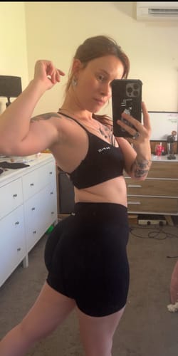 Joslyn P. review of VIBRANCE SCRUNCH BUM SHORTS- LIQUORICE image 1 out of 1