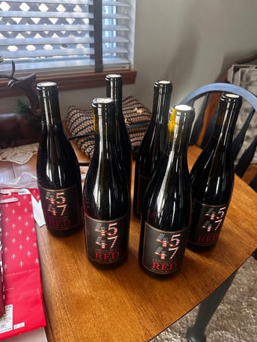 Customer photo review of Pinot Noir '45 + 47'