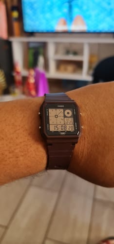 Customer photo review of Reloj Casio Vintage LF-20W-5ADF Twin-Graph Reissue Resina