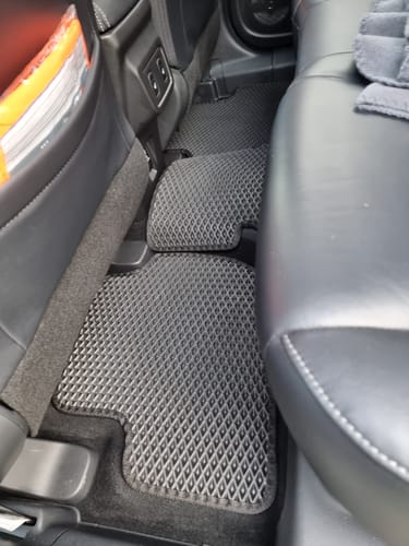 Customer photo review of Auto Fußmatten nach Maß - Komplettset