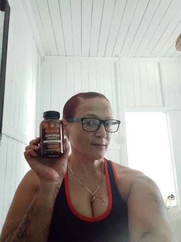 Customer photo review of Organic Moringa Capsules