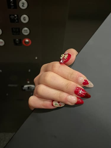 Customer photo review of Red Theory 004