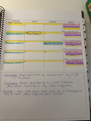 Customer photo review of 2025 Portrait Weekly Planner, Orchard