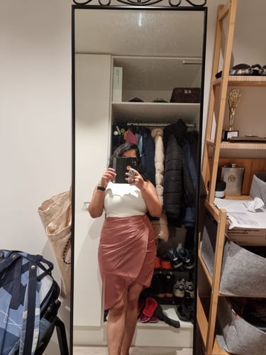 Customer photo review of Ruched Flattering Skirt- Blush Pink