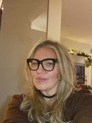 Customer photo review of Remy Human Hair Invisible Wire Extension - Mixed Blonde