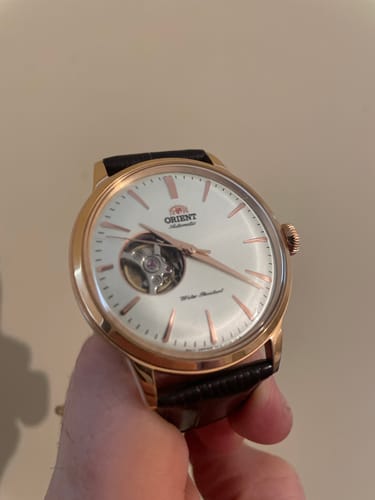 Reseña con foto de un cliente sobre Reloj Orient Automatic RA-AG0001S10B Open Heart Blanco 40,5mm