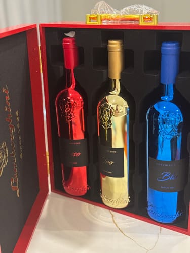 Customer photo review of Lamborghini LUXE Red Collection with Gift Set