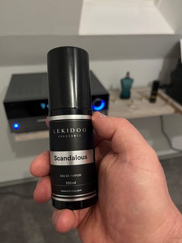 Customer photo review of Scandalous