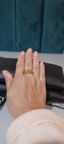 Customer photo review of Chunky Arc Ring