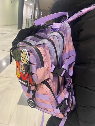 Customer photo review of WORKOUT WOMAN T-SHIRT - NAVY/BLACK