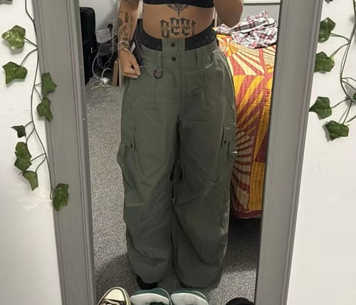 Customer photo review of Adult Baggy Cargo Snowboard Pants Oversized Outdoor Pants