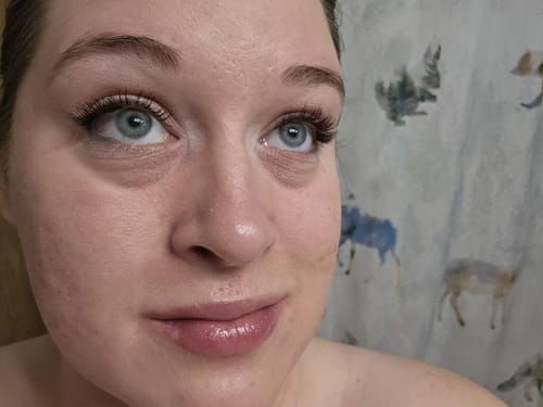 Customer photo review of FEATHER Self-adhesive Cluster Lashes