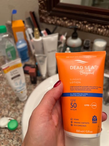 Customer photo review of Dead Sea & Beyond Sunsafe Sunscreen Lotion SPF50 150ml