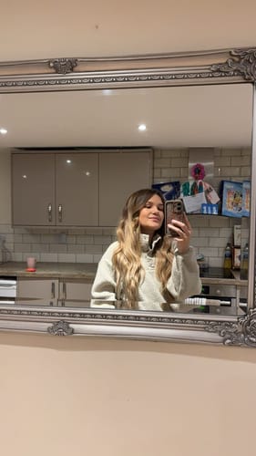 Customer photo review of The Loose Wave HD Fibre 24" Lace U Part Wig